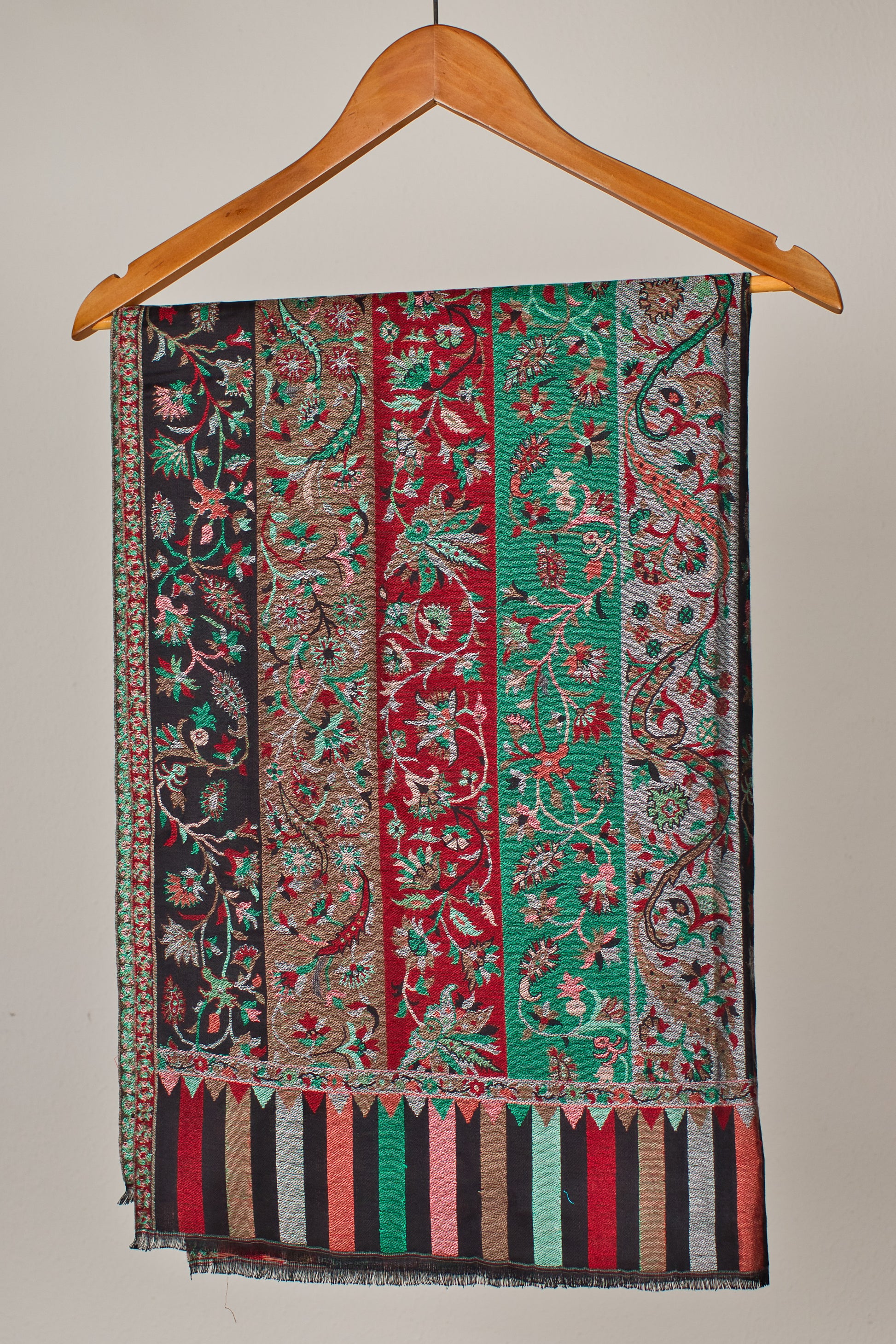 Fine Wool Silk Pashmina Shawl with Multicolor Elegance