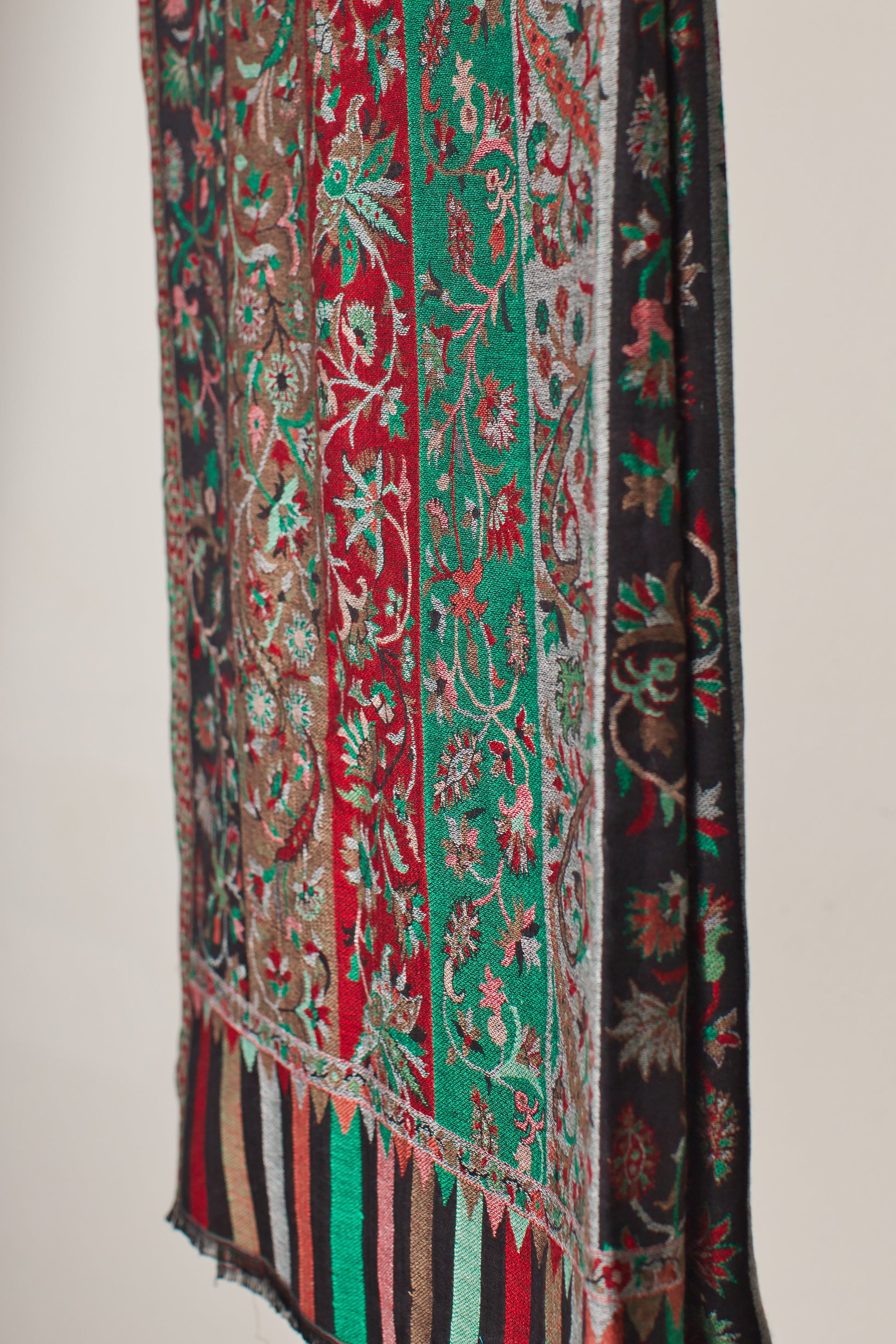 Fine Wool Silk Pashmina Shawl with Multicolor Elegance