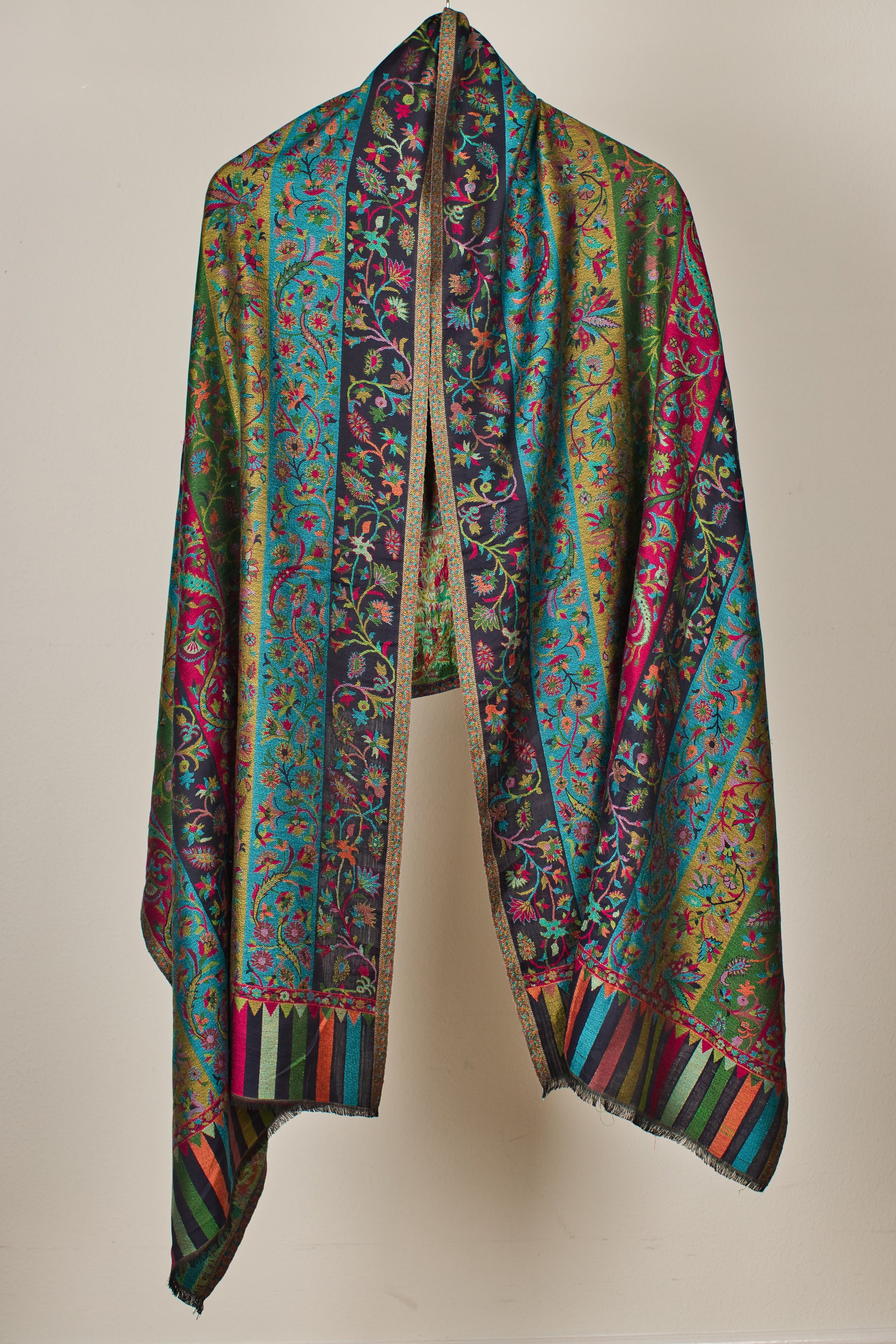 Fine Wool Silk Pashmina Shawl with Multicolor Elegance