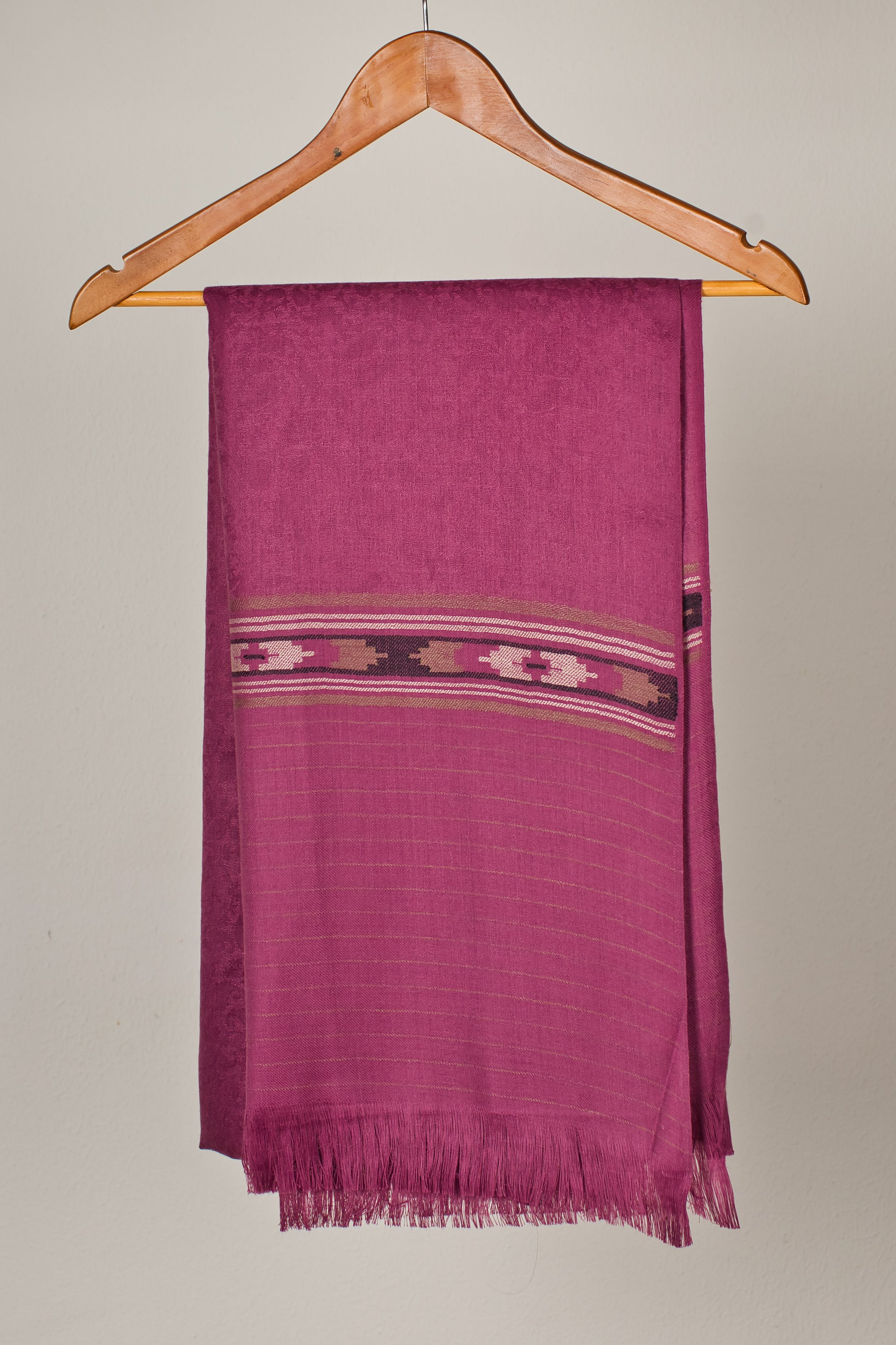 Women's Cashmere Pashmina Wrap with Aztec Weave in Peel Lilac