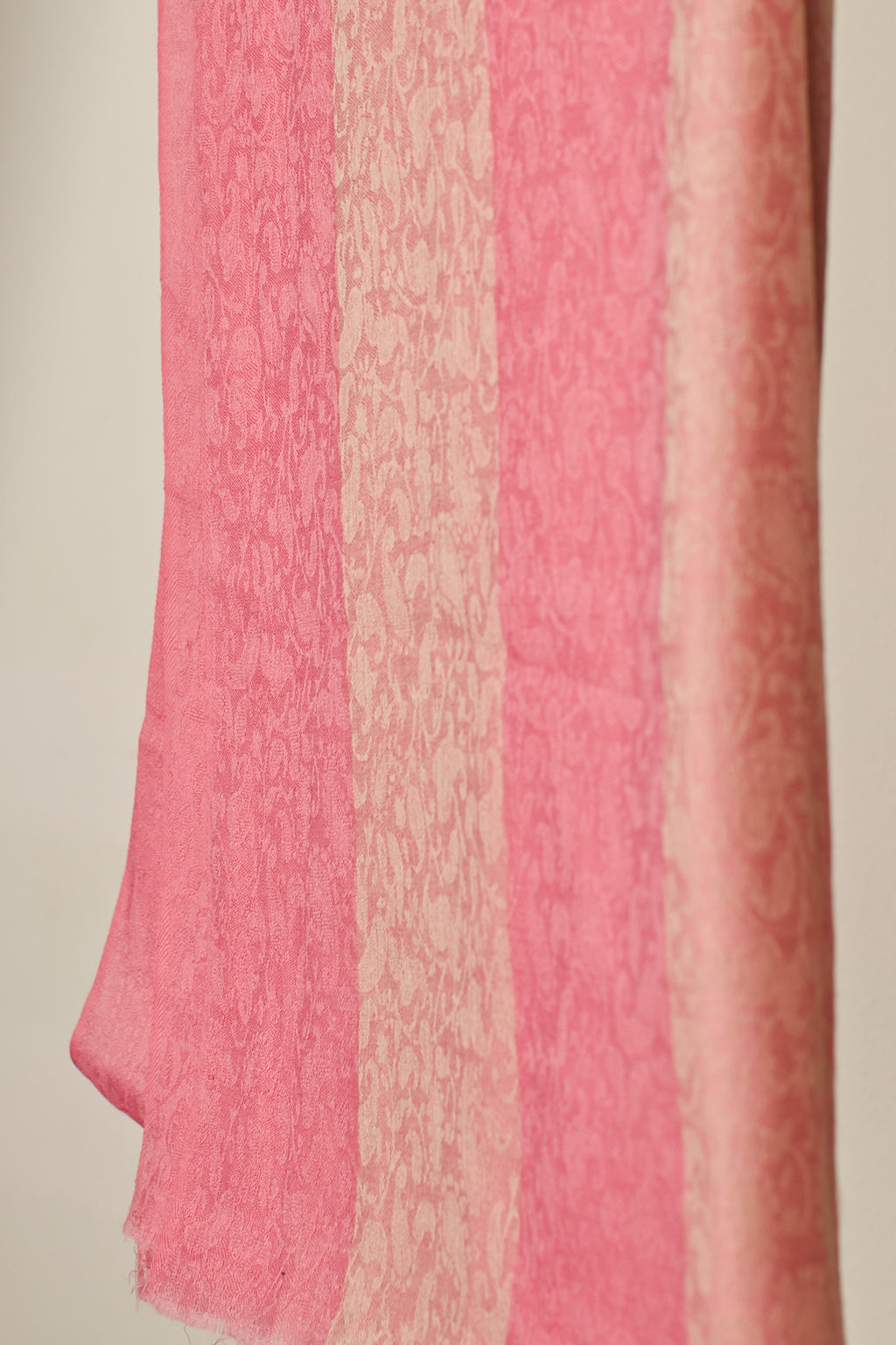 Pashmina Fine Wool Silk Pashmina Shawl with Elegant Paisley & Floral Design