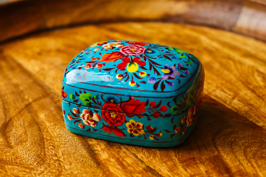 .Hand-Painted Kashmiri Papier Mâché Jewelry Storage Box.