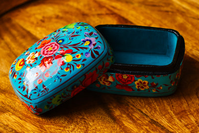 .Hand-Painted Kashmiri Papier Mâché Jewelry Storage Box.